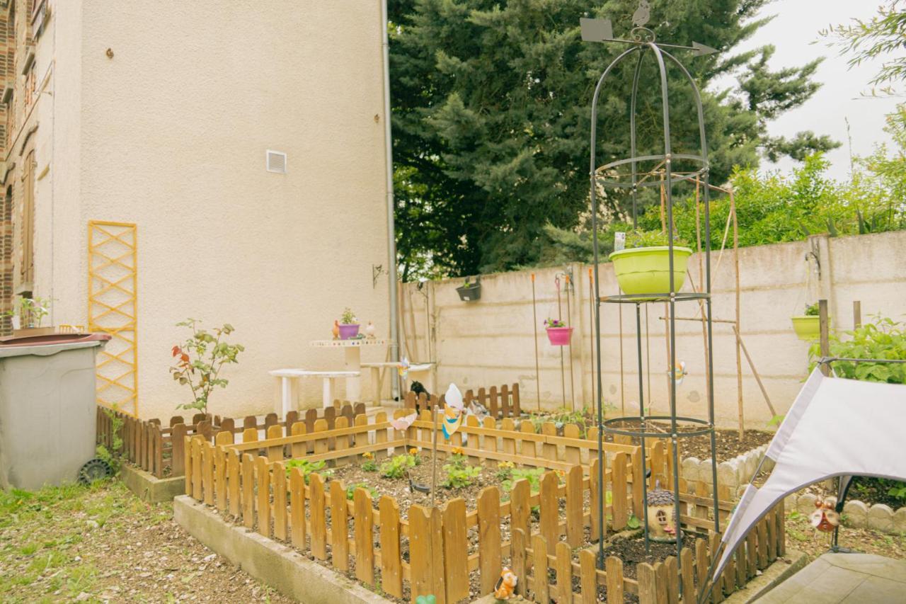 Appartement Cozy Avec Stationnement Gratuit Saint-André-les-Vergers Buitenkant foto