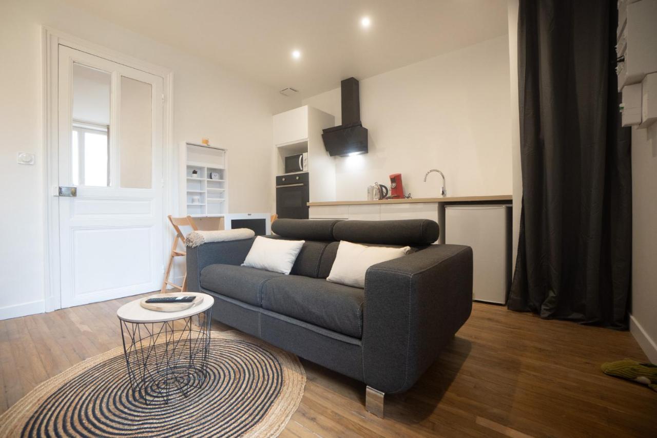 Appartement Cozy Avec Stationnement Gratuit Saint-André-les-Vergers Buitenkant foto