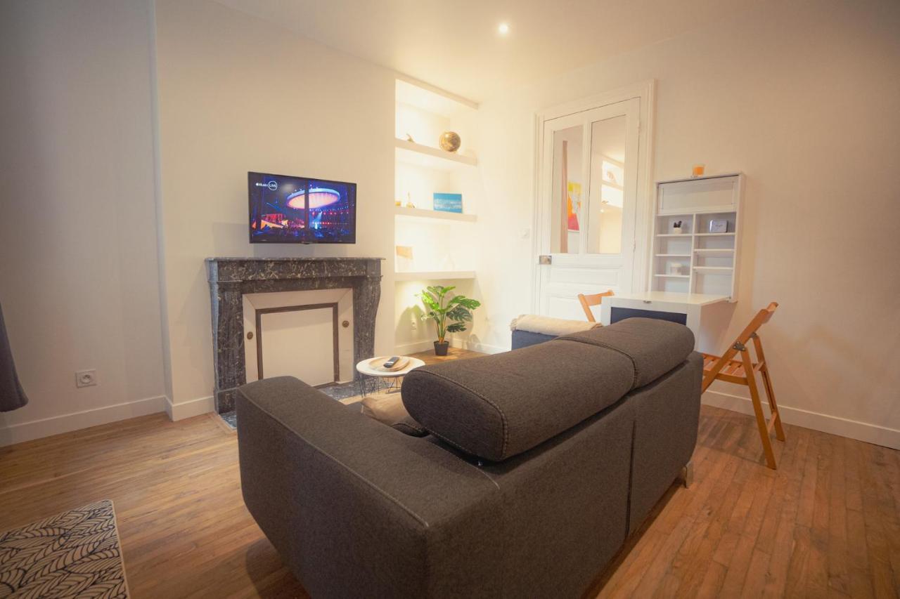 Appartement Cozy Avec Stationnement Gratuit Saint-André-les-Vergers Buitenkant foto